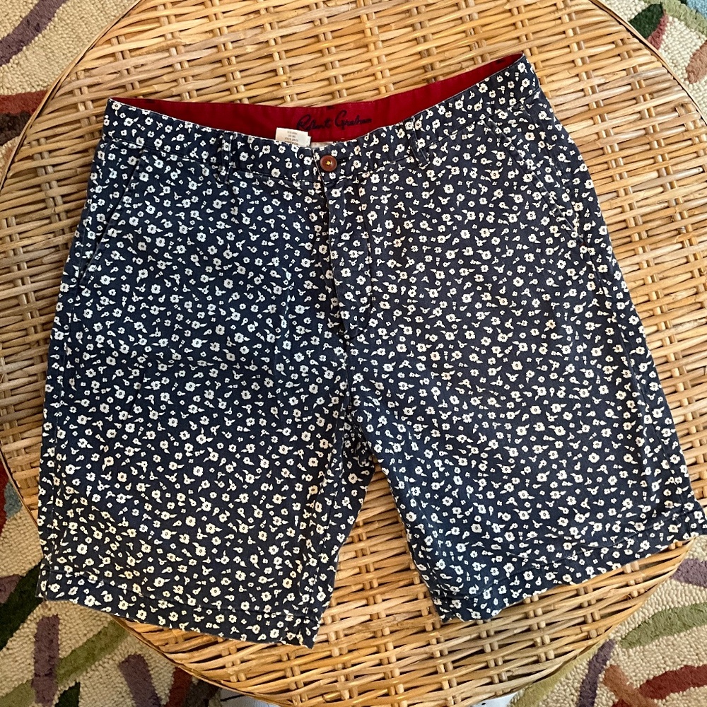 Robert Graham Floral Shorts Size 36